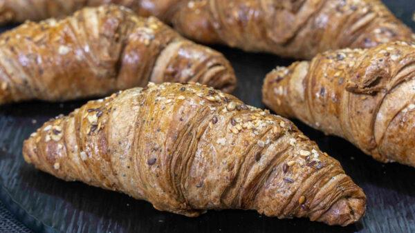 CROISSANT ΒΟΥΤΥΡΟΥ ΠΟΛΥΣΠΟΡΟ R2B
