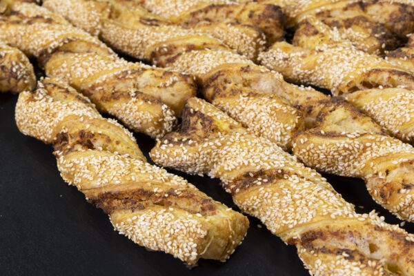 ΚΡΟΥΑΣΙΝΙ ΜΠΕΪΚΟΝ - ΖΑΜΠΟΝ - GOUDA