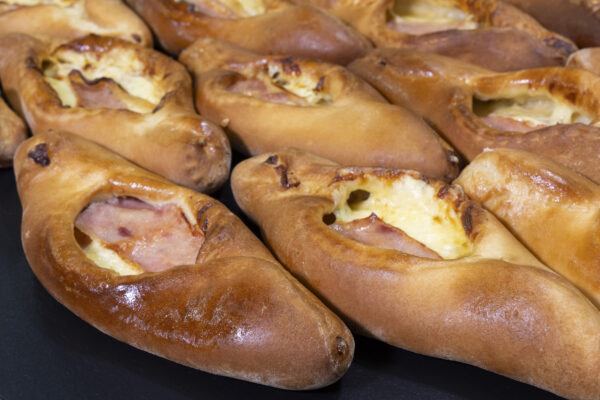 ΠΕΪΝΙΡΛΙ ΜΠΕΪΚΟΝ (ΜΠΕΪΚΟΝ-ΖΑΜΠΟΝ-GΟUDA)