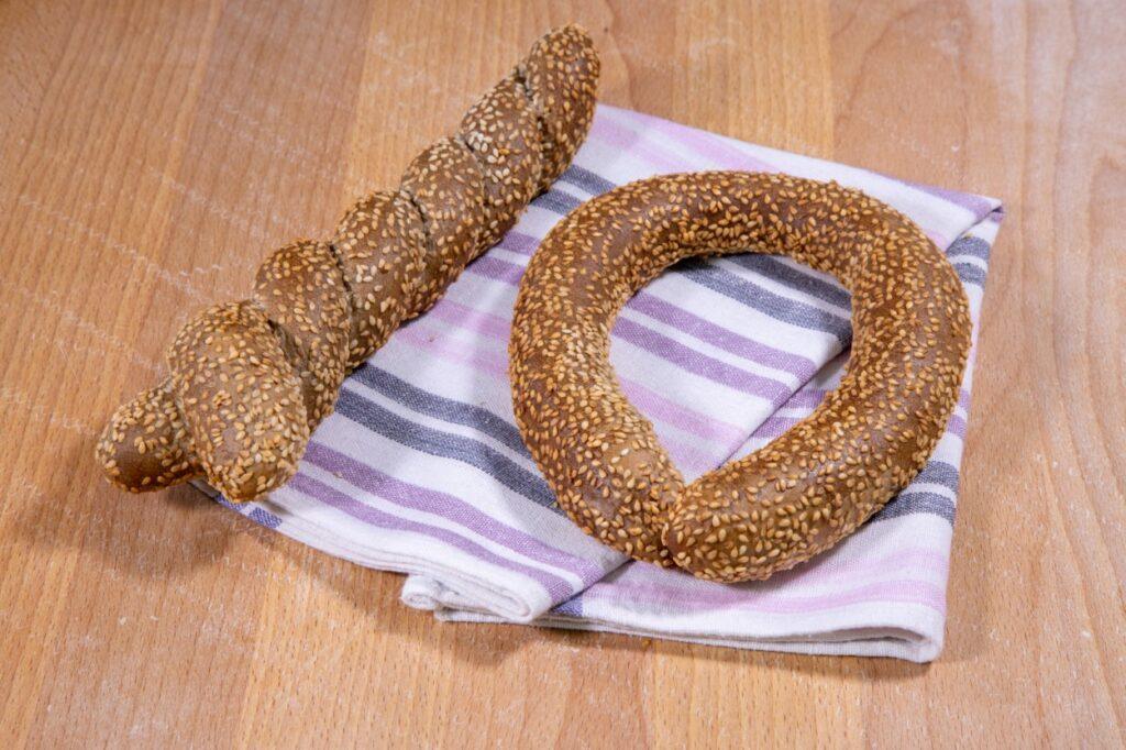 RYE THESSALONIKI BUN