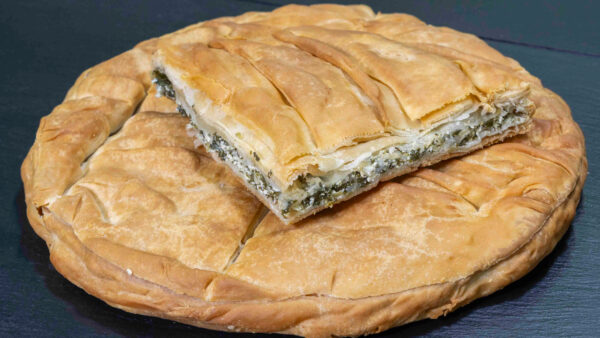 4ΑΡΑ ΣΤΡΟΓΓΥΛΗ ΣΠΑΝΑΚΟΤΥΡΟΠΙΤΑ ΤΑΨΙΟΥ