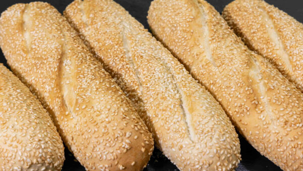 THESSALONIKI BUN BAGUETTE 25 ± 2 cm